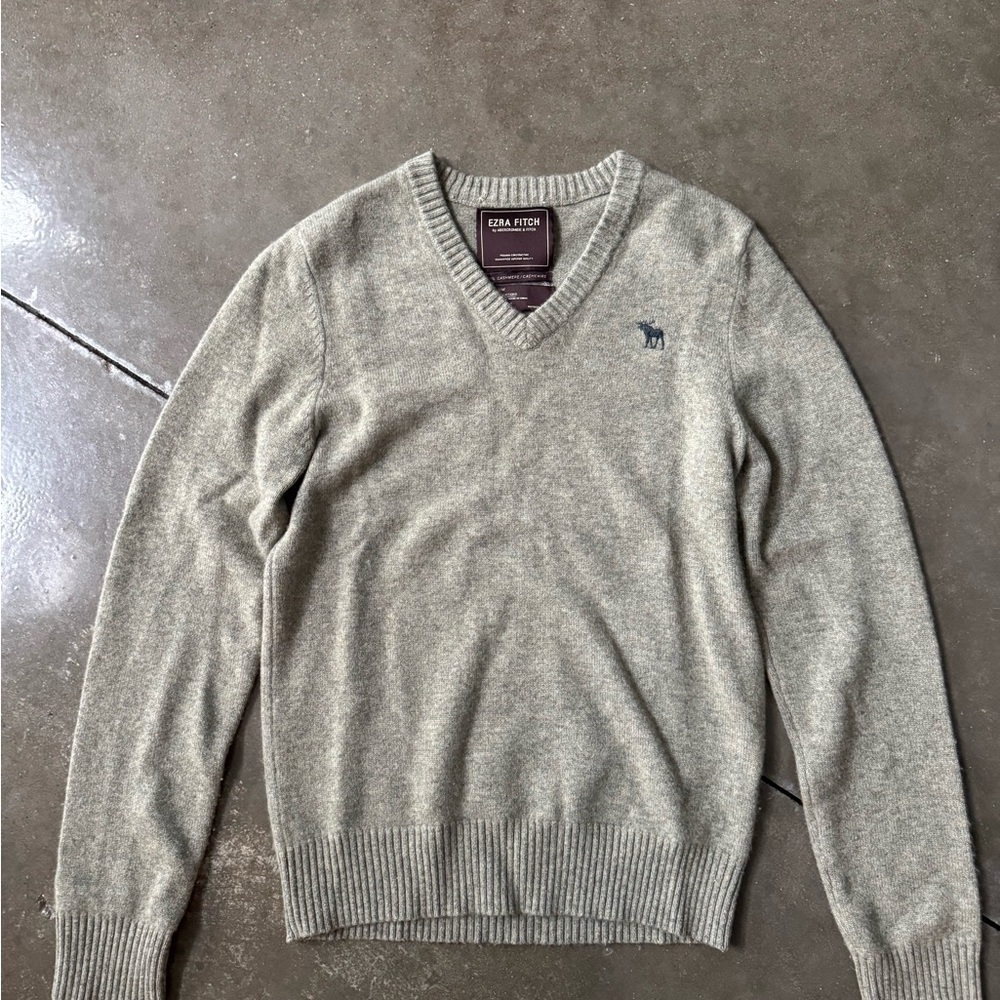 Ezra Fitch Cashmere sweater Y2K